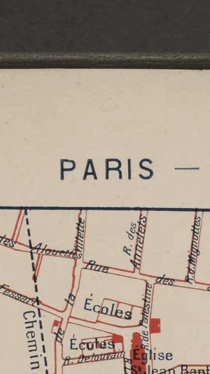 Carte ancienne de Paris en mouvement